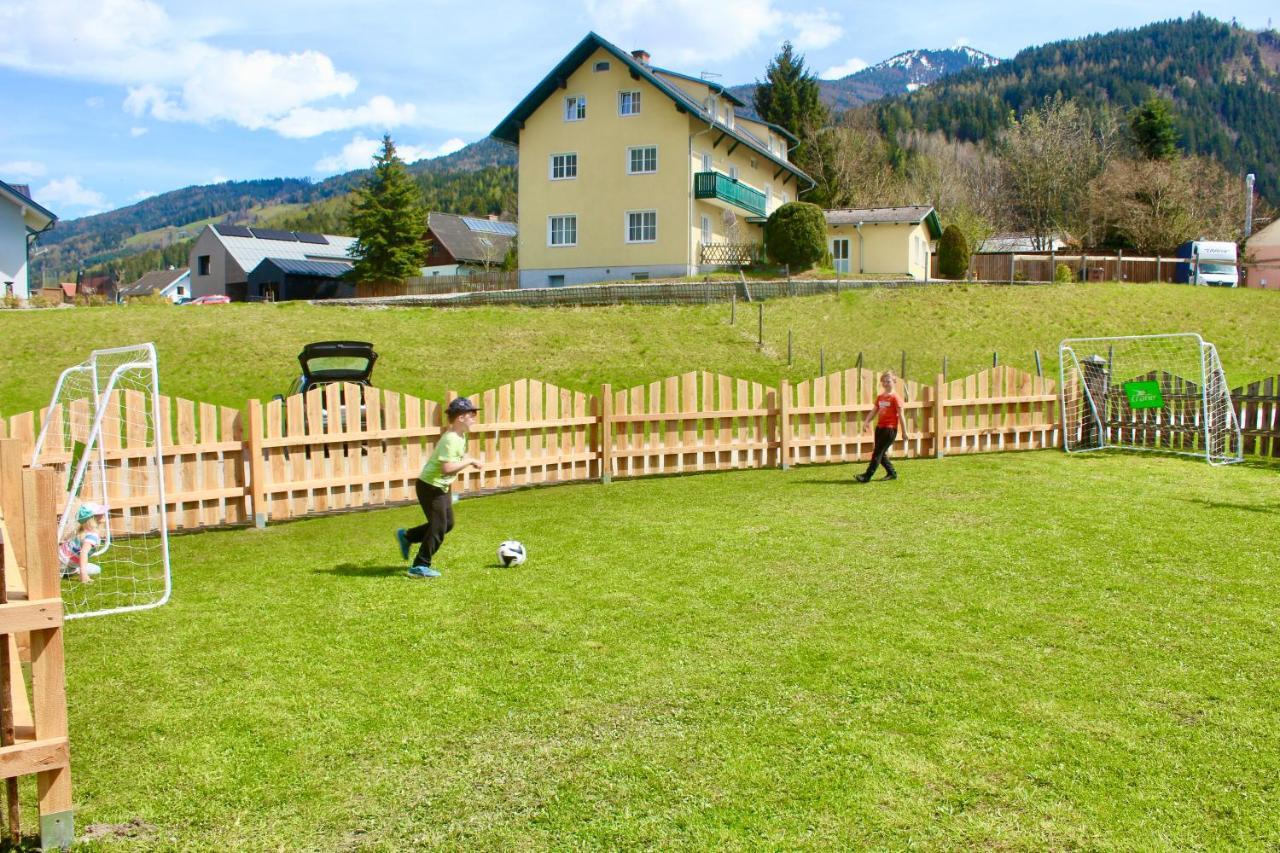 Chalet Mama Пругерн Екстериор снимка